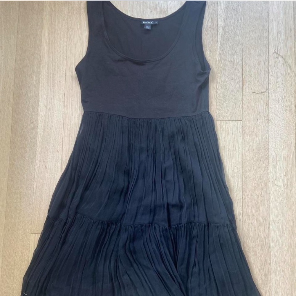 DKNY Black Sleeveless A-Line Midi Dress
